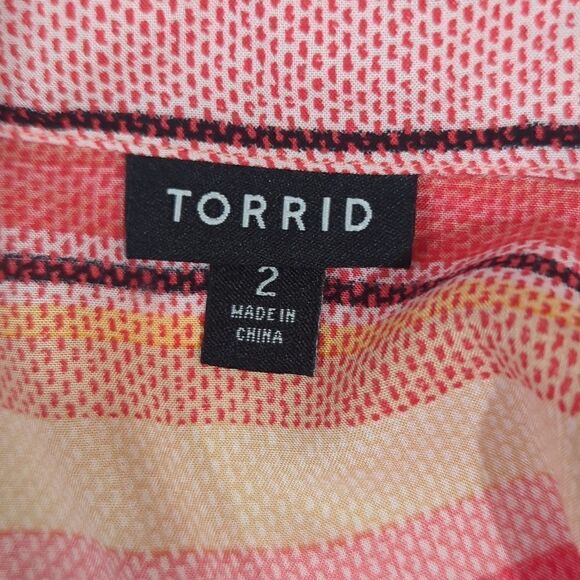 Torrid Women's Top 2X Multicolor Stripes Button Front Short Sleeve Blouse Pink - Picture 6 of 10